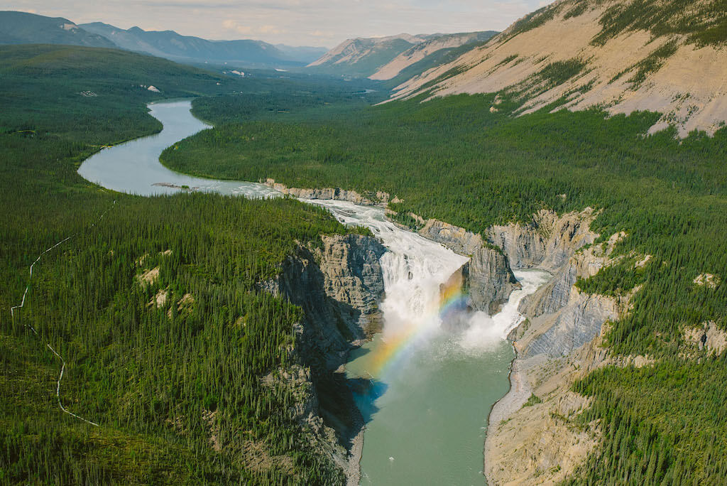 Nahanni National Park Reserver (Spectacular NWT Tourism)